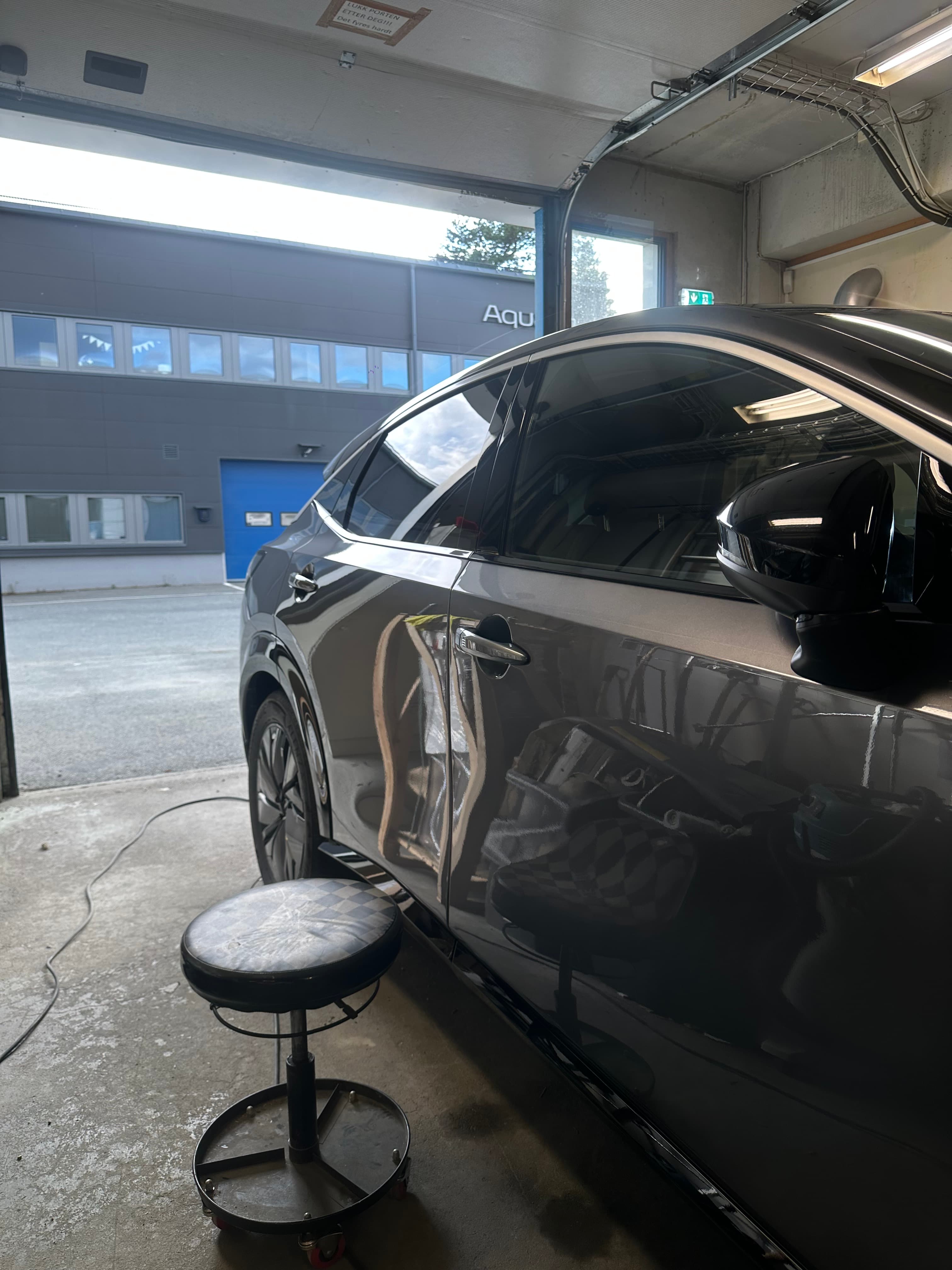 Maskinpolering hos Glossverket Detailing